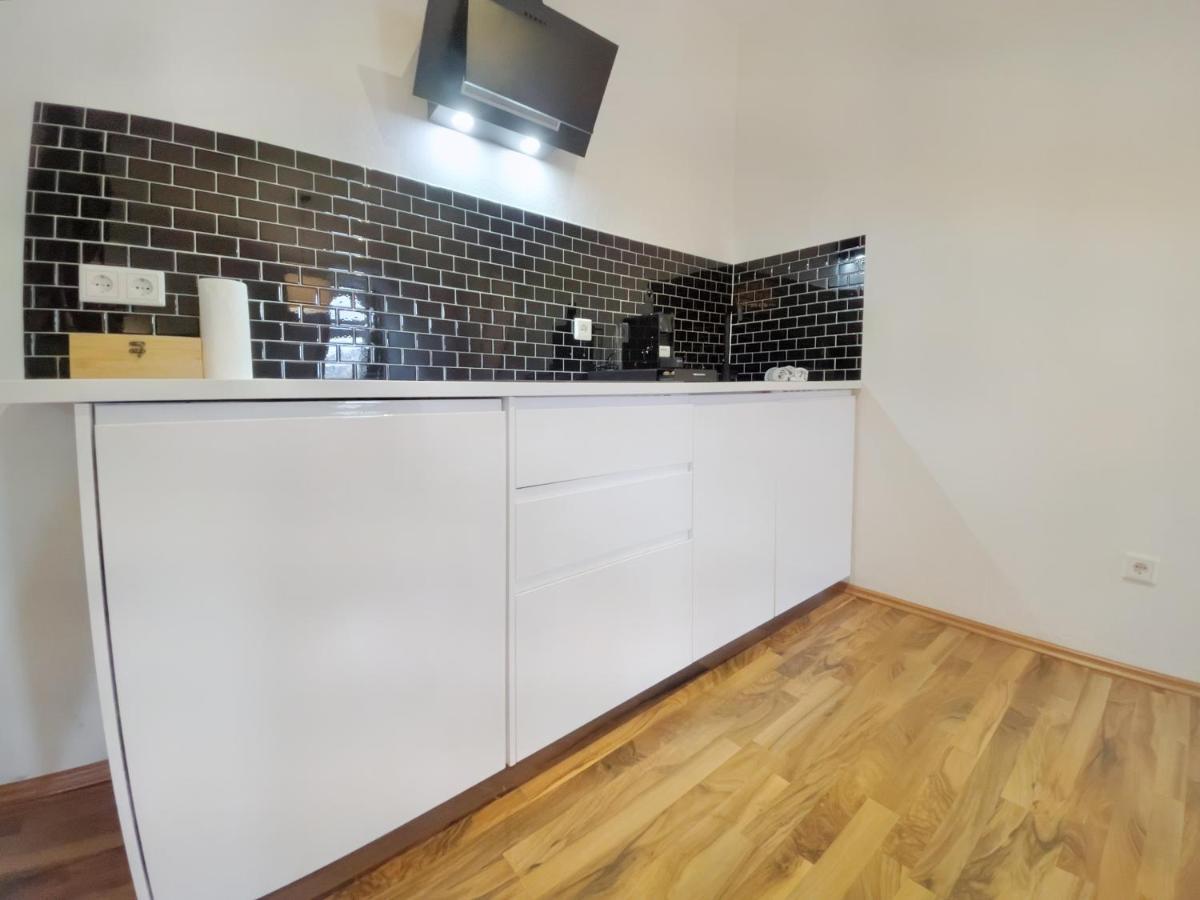 Milpau Recklinghausen1 - Modernes Und Zentrales Premium-Apartment Mit Queensize-Bett, Netflix, Nespresso, Smart-Tv Und Privatparkplatz Ngoại thất bức ảnh